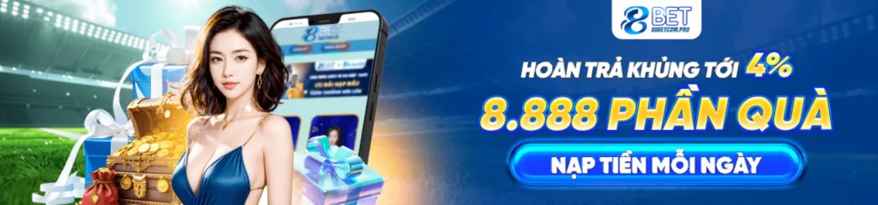 Đại dương sâu thẳm với nhiều loài cá sặc sỡ và người chơi đang nhắm bắn khẩu pháo laser trong game bắn cá benvip login
